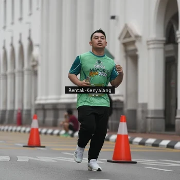 Runner Photo 8537958