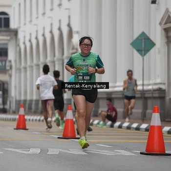 Runner Photo 8538020