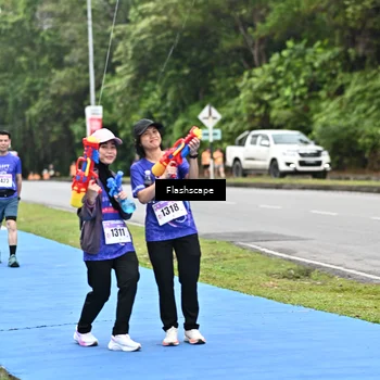 Runner Photo 8538056
