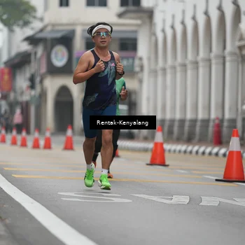 Runner Photo 8538059