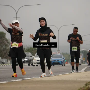 Runner Photo 8538210