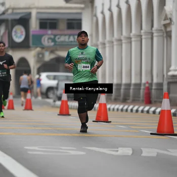 Runner Photo 8538259