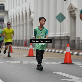 Runner Photo 8538301