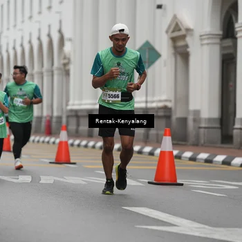 Runner Photo 8538305