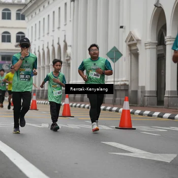 Runner Photo 8538306