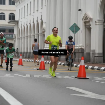 Runner Photo 8538323