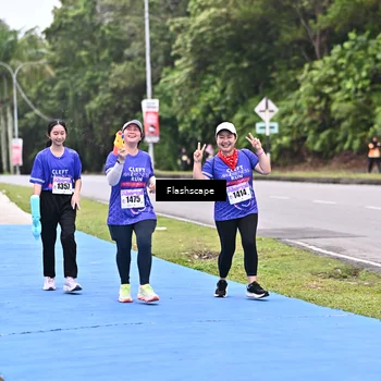 Runner Photo 8538381
