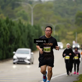 Runner Photo 8538445