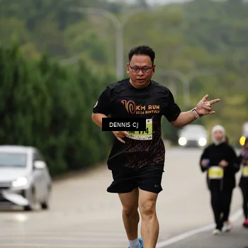 Runner Photo 8538476