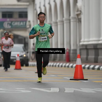 Runner Photo 8538493
