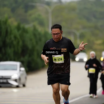 Runner Photo 8538610