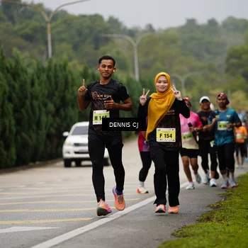Runner Photo 8538666