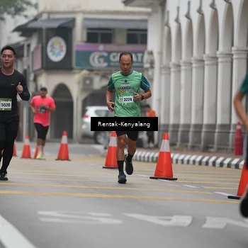 Runner Photo 8538721