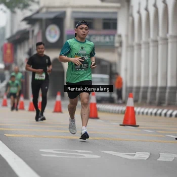 Runner Photo 8538733