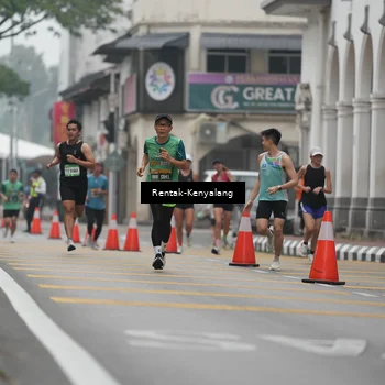 Runner Photo 8538763