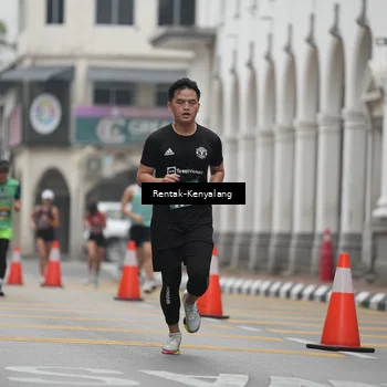 Runner Photo 8538766