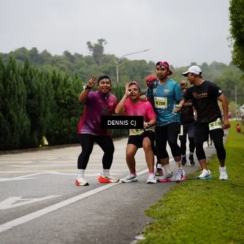 Runner Photo 8538768