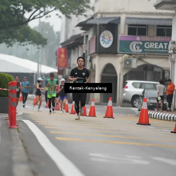 Runner Photo 8538776