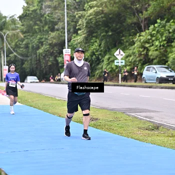 Runner Photo 8538793