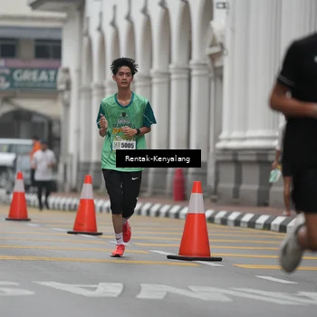 Runner Photo 8538799