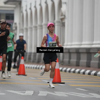 Runner Photo 8538806