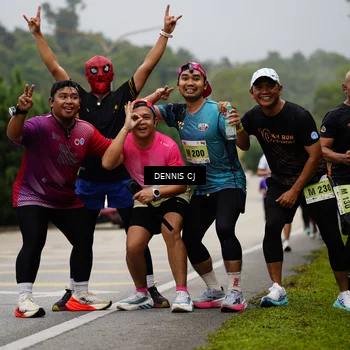 Runner Photo 8538811