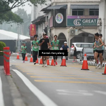 Runner Photo 8538812