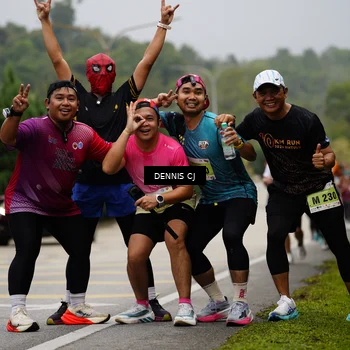 Runner Photo 8538825