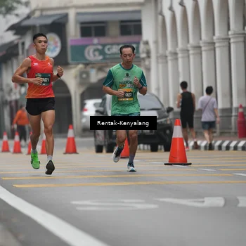Runner Photo 8538844