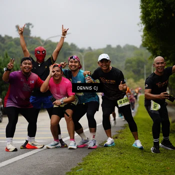 Runner Photo 8538847