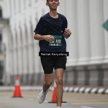 Runner Photo 8538895