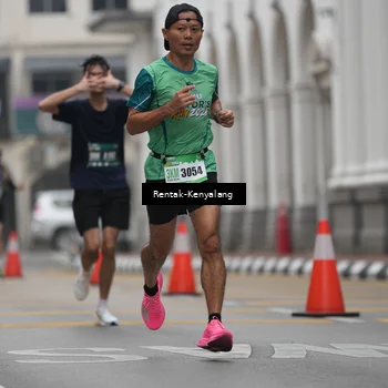 Runner Photo 8538905