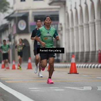 Runner Photo 8538914