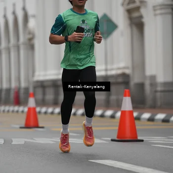 Runner Photo 8538950