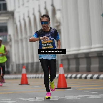 Runner Photo 8538988