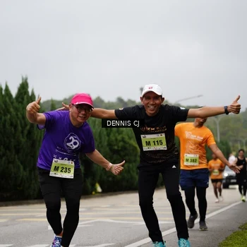 Runner Photo 8539000