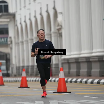 Runner Photo 8539004