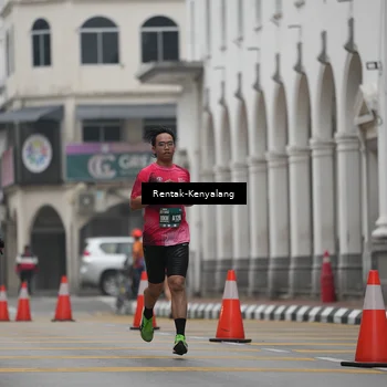 Runner Photo 8539017