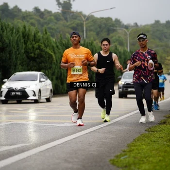 Runner Photo 8539041