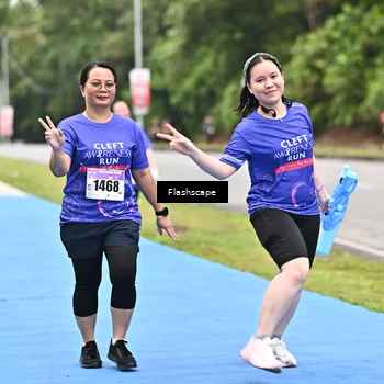Runner Photo 8539088
