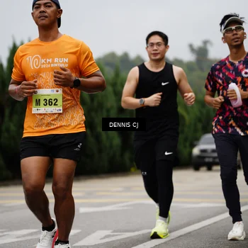 Runner Photo 8539101