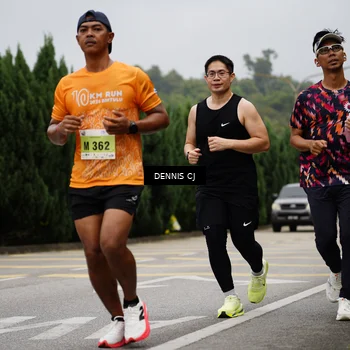 Runner Photo 8539103
