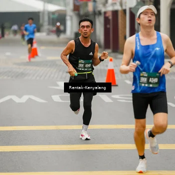 Runner Photo 8539116