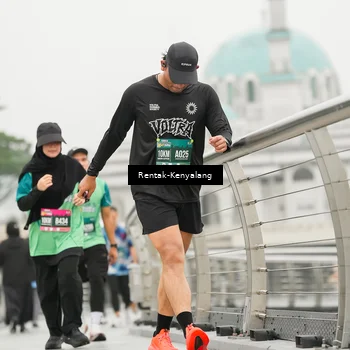Runner Photo 8539218