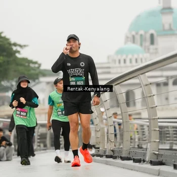 Runner Photo 8539220