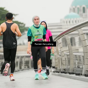 Runner Photo 8539243