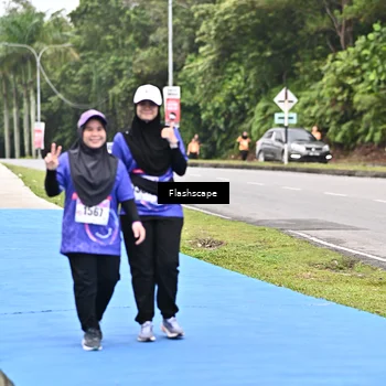 Runner Photo 8539289