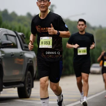 Runner Photo 8539298