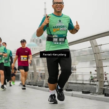 Runner Photo 8539363