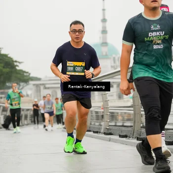Runner Photo 8539378